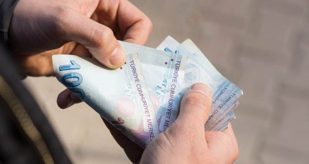 DİSK: Asgari ücret 3 bin 800 lira olmalı