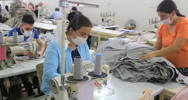 Deri ve tekstil sektöründe 100 işçiden 73'ü sağlık problemi yaşıyor