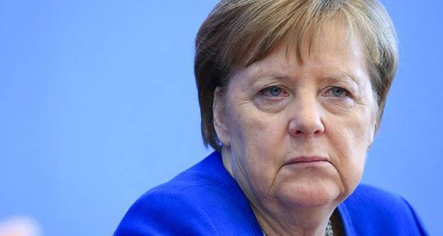 Merkel: Türkiye için artık bir karar vermeliyiz