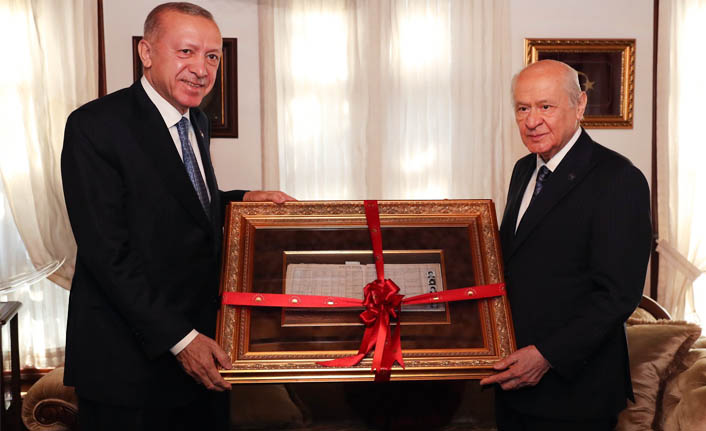 Erdoğan, Bahçeli'yi ziyaret etti