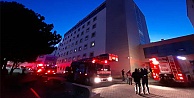 İstanbulr'da korkutan hastane yangını
