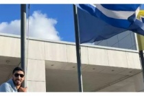FETÖ lideri Yunanistan'ı savundu, müridi Yunan bayrağına sarıldı