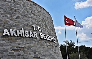 CHP’li Akhisar Belediyesi icralık oldu