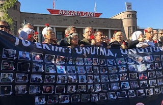 Ankara Katliamı'nda yaşamını yitirenler anıldı