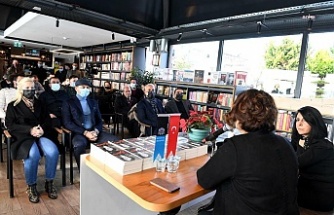 Beşiktaş'ta Kitap Kafe Söyleşileri başladı