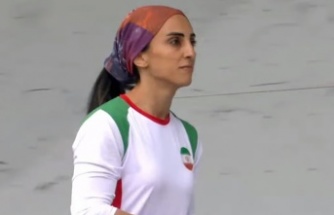İ﻿ranlı kadın tırmanışçı: Şampiyonada başörtümü kazara düşürdüm