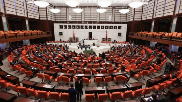 Milletvekillerinin implant hakkı arttırıldı: 12 dişe kadar biner lira