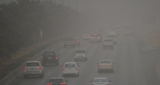 Suudi Arabistan'da toz fırtınası