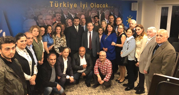 Abdüllatif Şener: Türkiye'de çapulun merkezi siyasettir