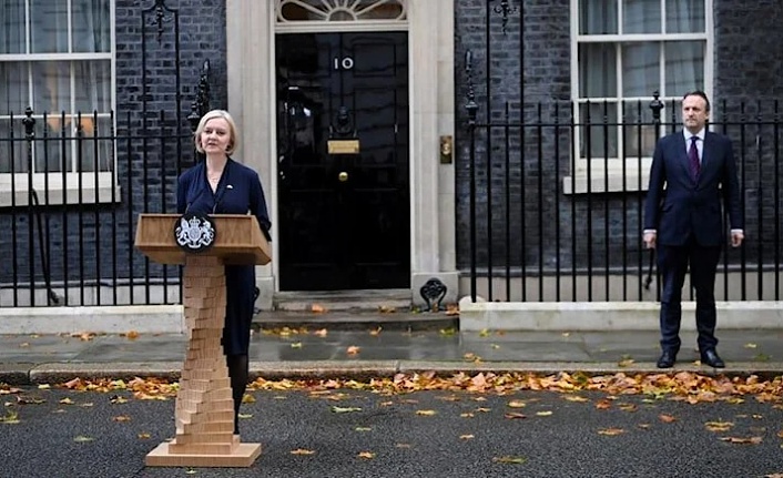 İngiltere'de hükumet krizi: Başbakan Liz Truss istifa etti