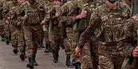 Ermenistan'da ordu hükümeti istifaya çağırdı
