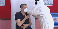 Milli Eğitim Bakanı Ziya Selçuk koronavirüs aşısı oldu