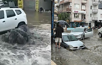 İzmir'de sağanak yağış etkili oldu: Ev ve iş yerlerini su bastı