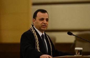 AYM Başkanı Zühtü Arslan'dan dikkat çeken açıklamalar