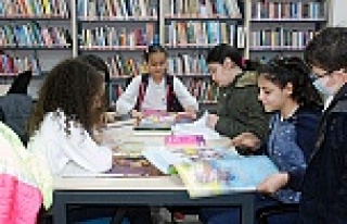 Zeytinburnu Halk Kütüphanesi açıldı