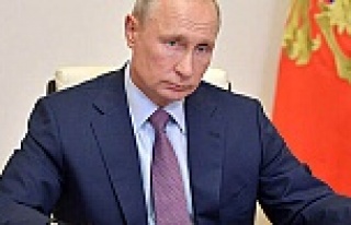 Putin,yıl sonu basın toplantısı  düzenledi
