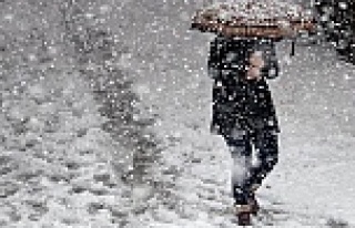 İstanbul'da yoğun kar yağışı başladı 7...