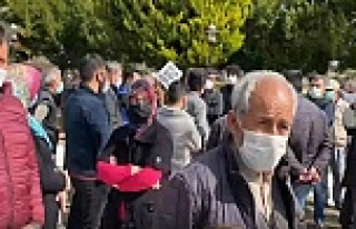 Mersin'de çiftçinin protesto eylemine polis...