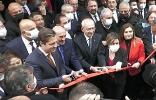 Kılıçdaroğlu, CHP İzmir İl binasının açılışını...