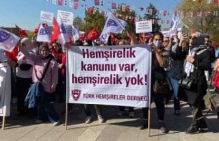 Hemşirelerden Ankara'da eylem: Bu sistem içinde...